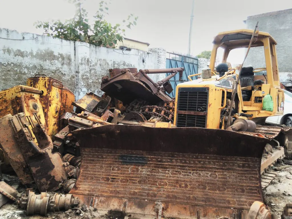 Heavy Vehicles & Equipments Scrap