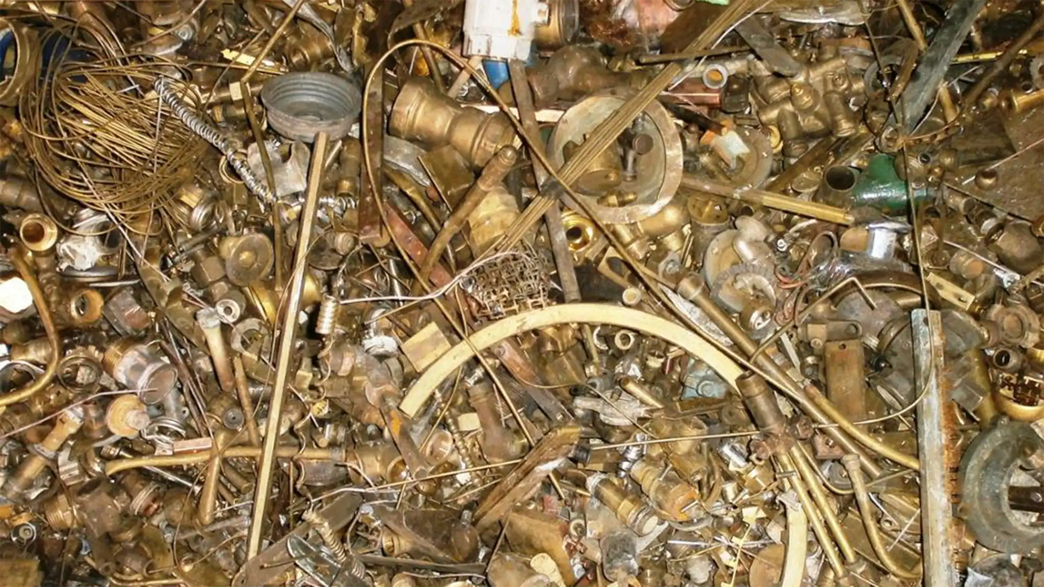 Yellow Brass Clean Honey Scrap